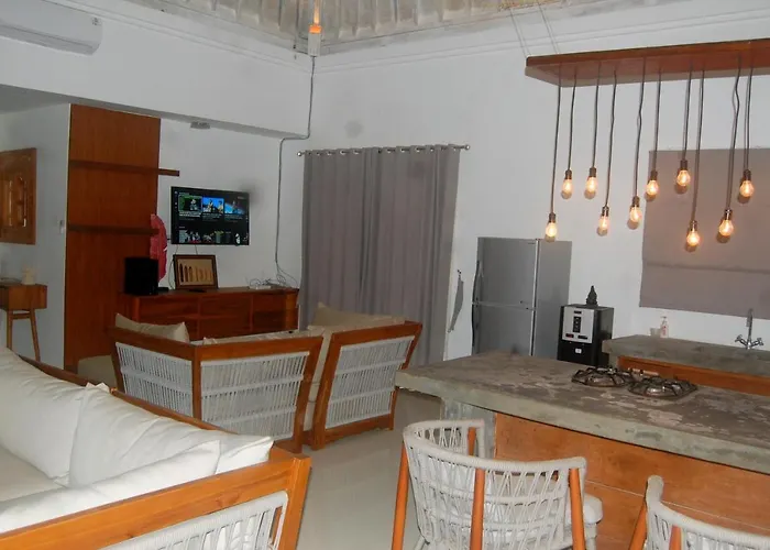 Bliss Retreat & Balian